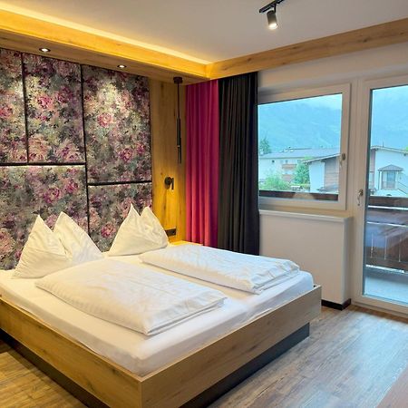 First Mountain Hotel Zillertal Aschau Im Zillertal Bagian luar foto