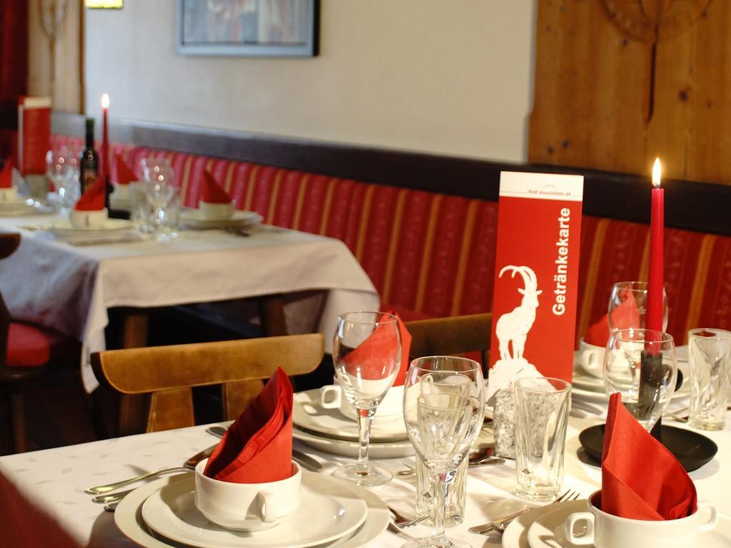First Mountain Hotel Zillertal Aschau Im Zillertal Bagian luar foto